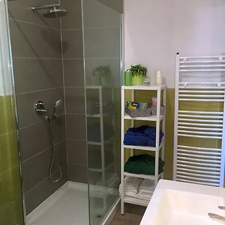 לינה וארוחת בוקר Arcobaleno Longone al Segrino