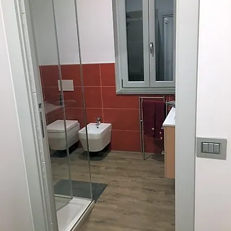 Arcobaleno לינה וארוחת בוקר 4*