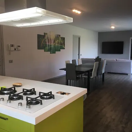 Arcobaleno Bed & Breakfast Longone al Segrino