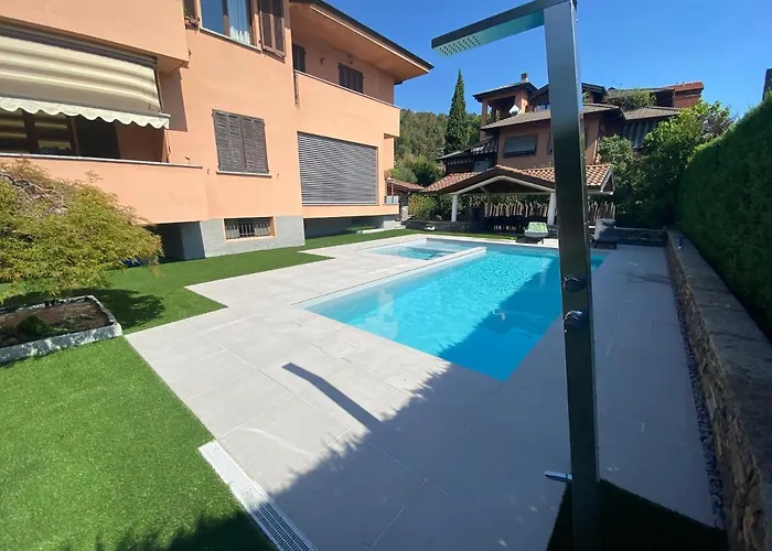 Arcobaleno 4* Longone al Segrino