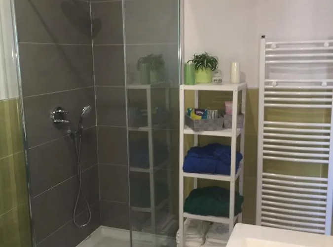 Frühstückspension Arcobaleno Longone al Segrino